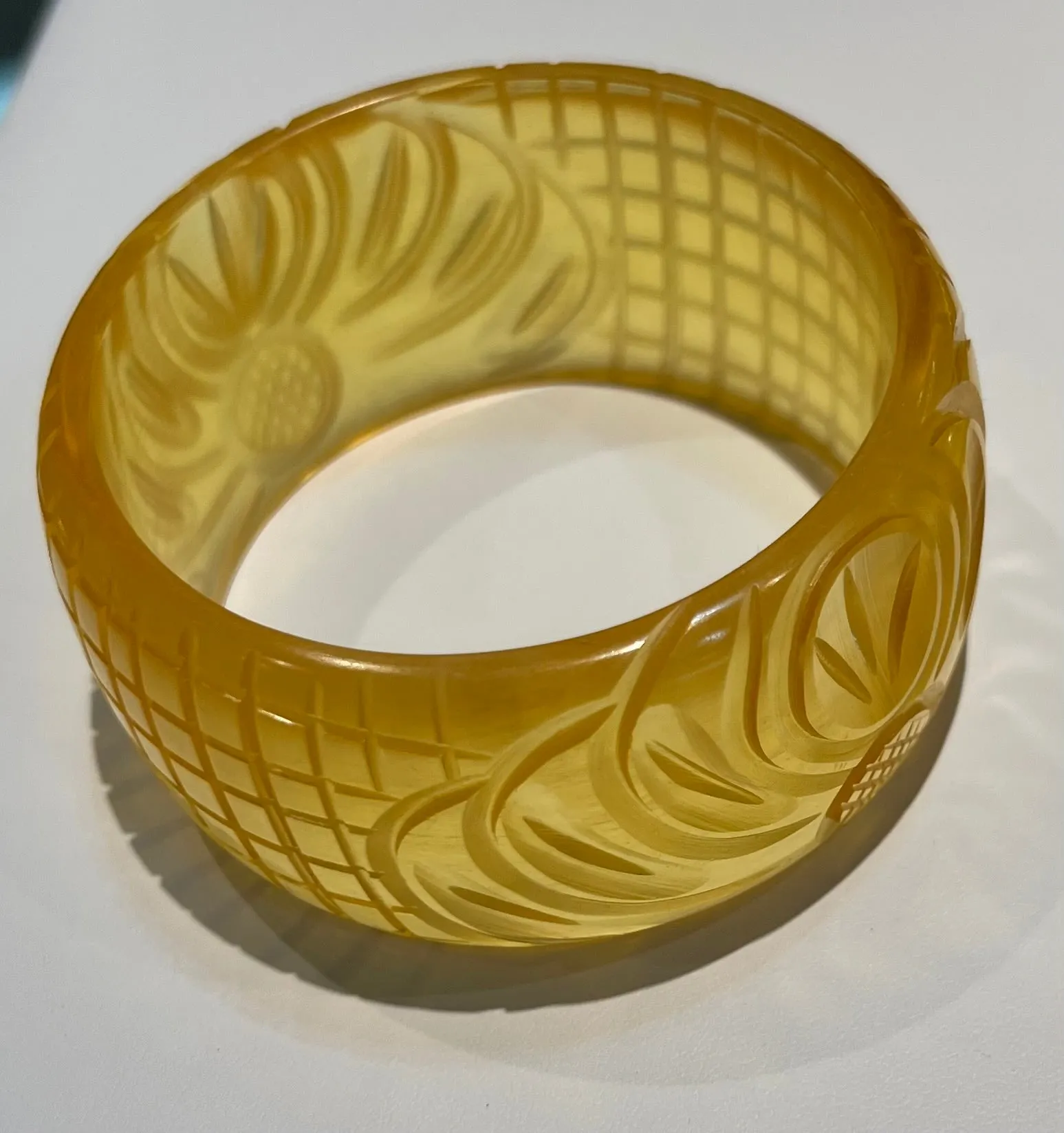 Carved Floral Copal Bangle