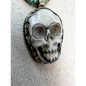 Carved Skull Embedded in Silve Clasp Necklace