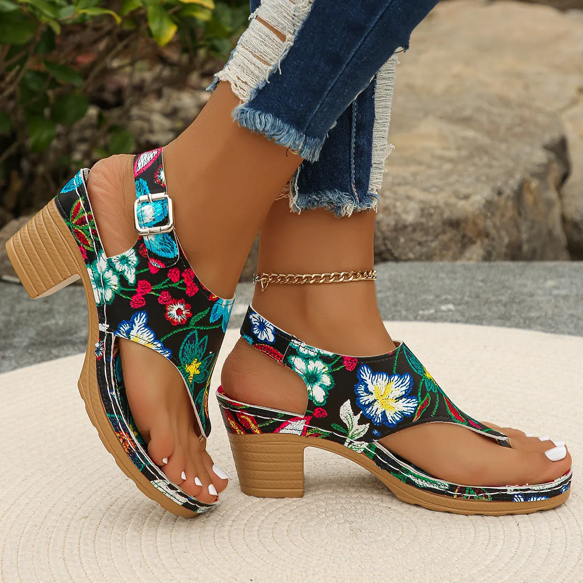 DEANWANGK  Cross-Border Sandals Flip-Flops European and American plus Size  Summer Flower Embroidered Chunky Heel Ankle-Strap Flip-Flops Women's High Heels