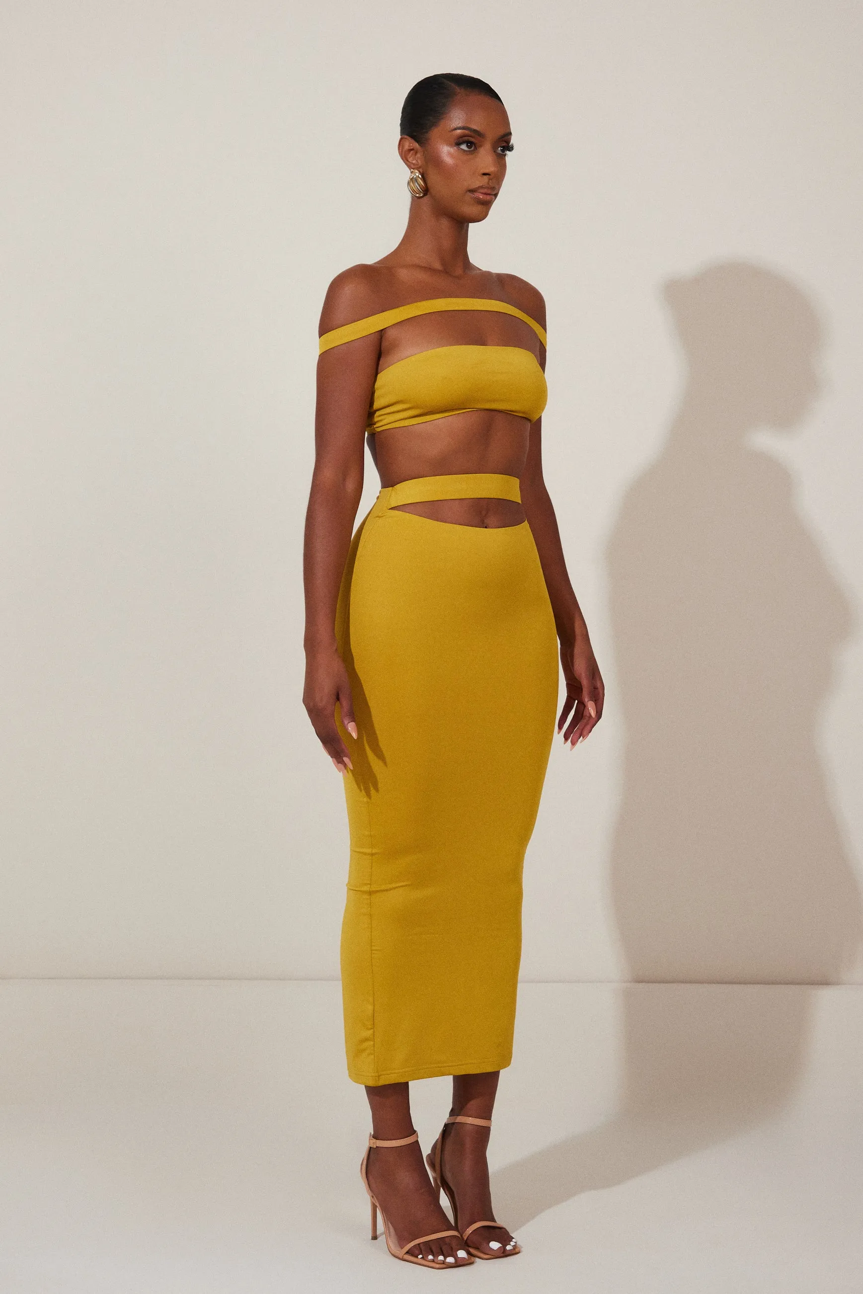 The Off Shoulder Midaxi Set - Mustard